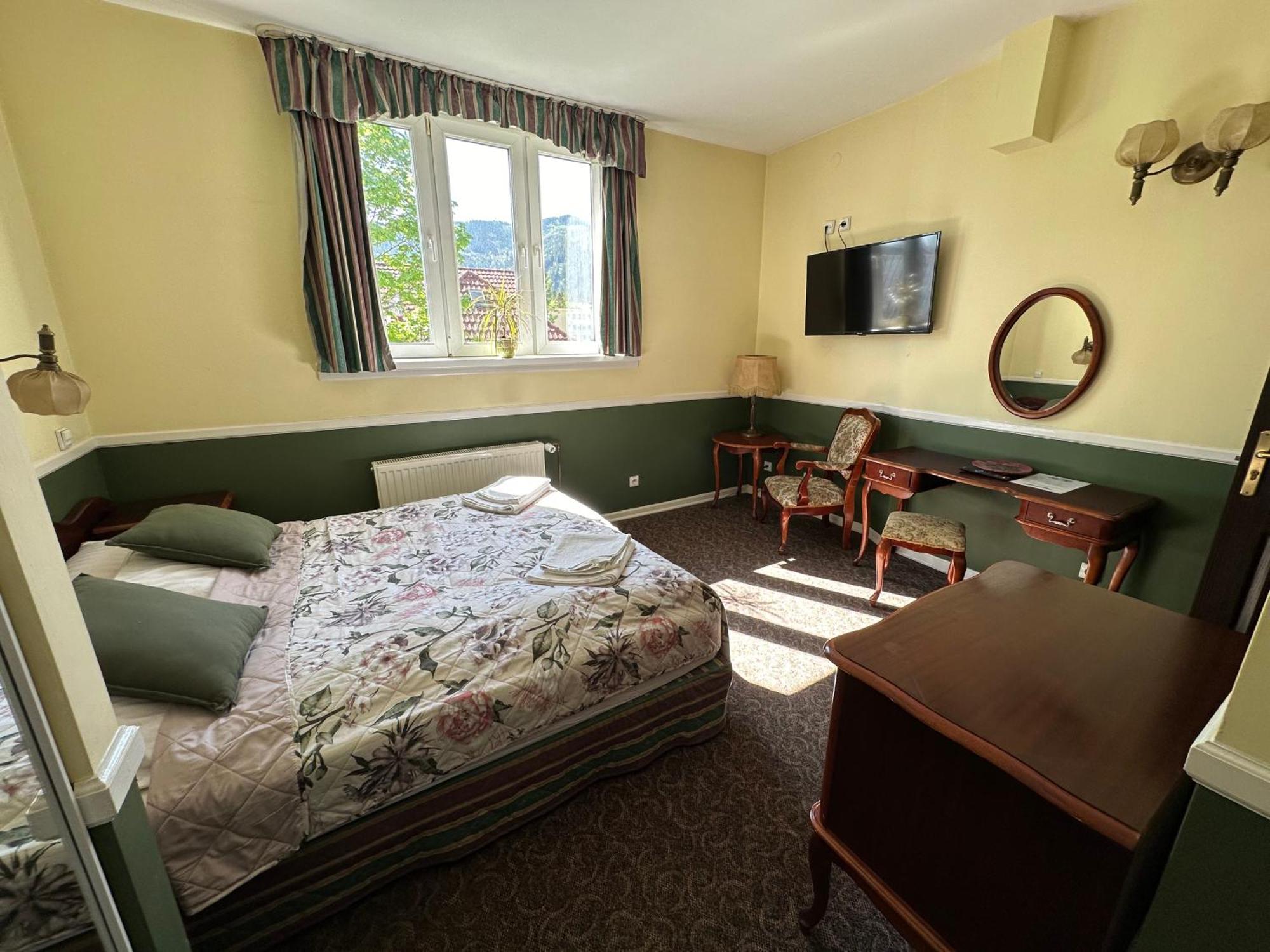 Tuberoza Bed & Breakfast 3*